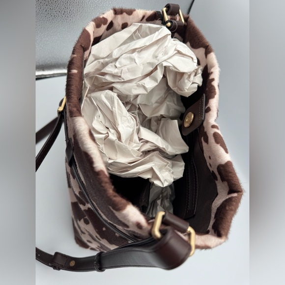 House of Harlow 1960 Brown and Cream Cow Print Shoulder Bag - Picture 4 of 11
